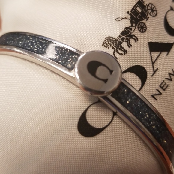 NWOT Coach iconic glitter bangle - Picture 2 of 6
